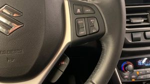 Suzuki S-CROSS bild 11