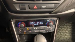 Suzuki S-CROSS bild 13