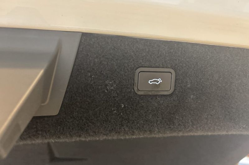 Polestar 4 bild 21