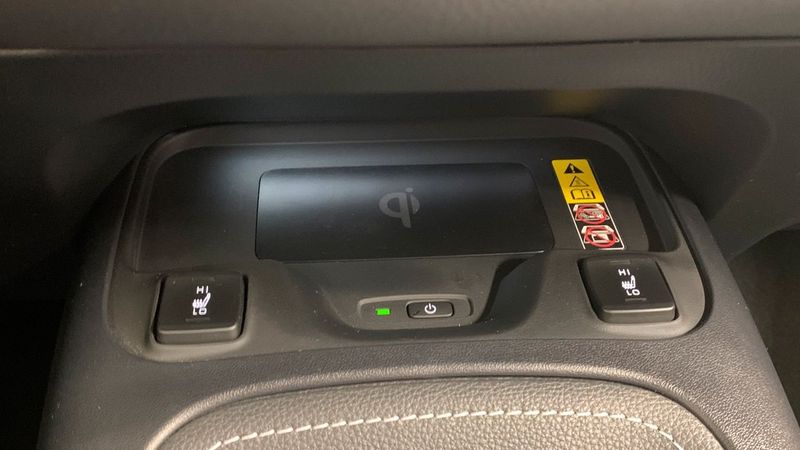 Suzuki Swace bild 16
