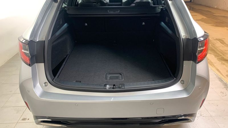 Suzuki Swace bild 4