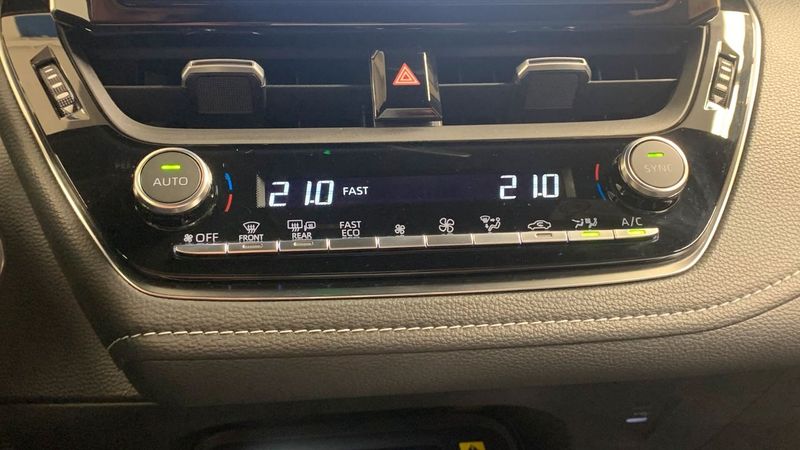 Suzuki Swace bild 15