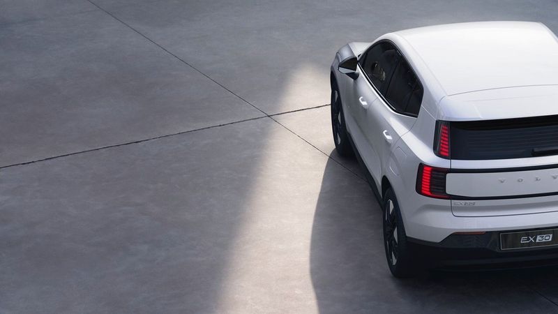 Volvo EX30 bild 8