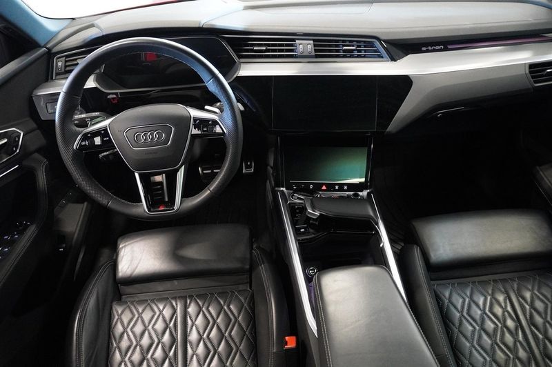 Audi Q8 e-tron bild 2