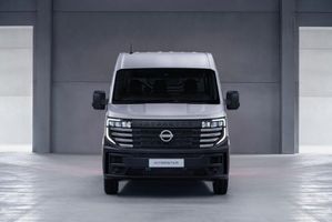 Nissan Interstar bild 1