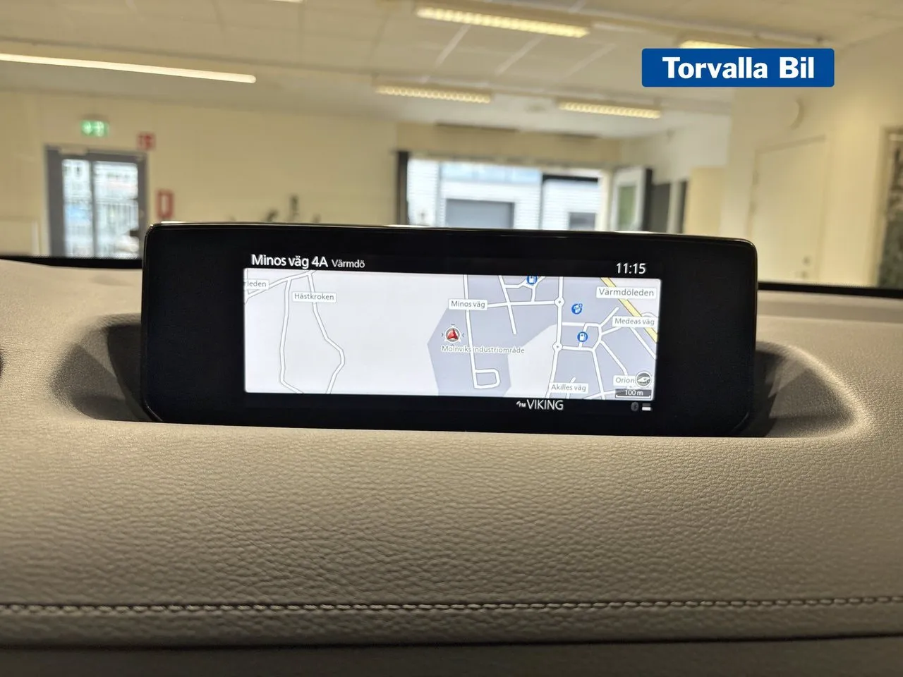 Vehicle image 11