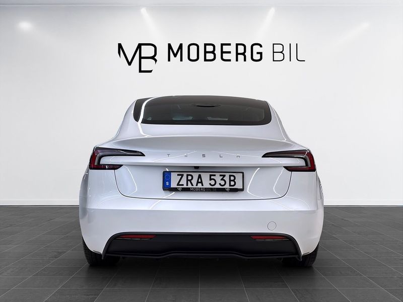 Tesla Model 3 bild 8