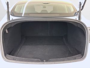Tesla Model 3 bild 9