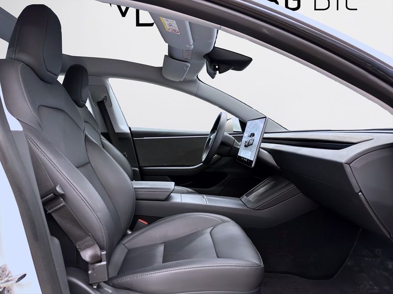 Tesla Model 3 bild 14