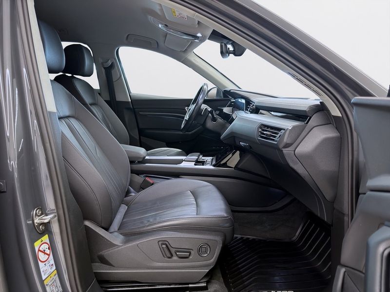 Audi Q8 e-tron bild 13