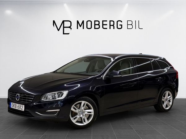 Volvo V60 D5 PHEV AWD 231hk !Kampanjränta 2.95%! Summum Drag - 2017