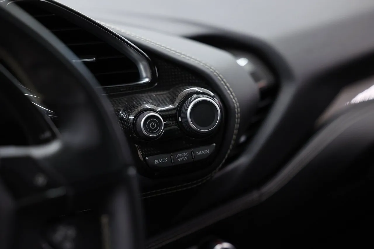 Vehicle image 20