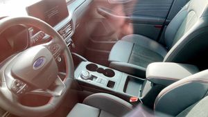 Ford Kuga bild 4