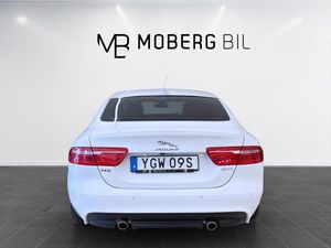 Jaguar XE bild 6
