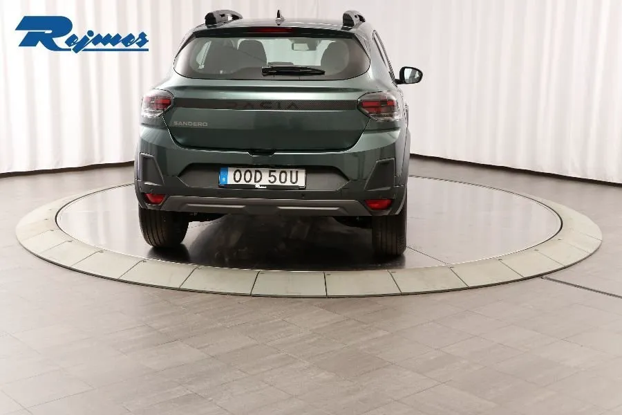 Vehicle image 20