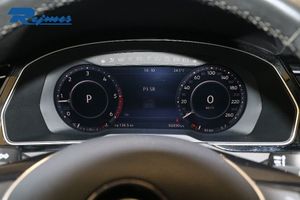 Volkswagen Passat bild 11