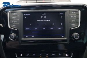 Volkswagen Passat bild 12