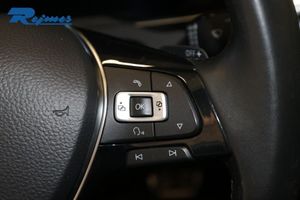 Volkswagen Passat bild 10