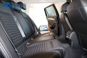 Volkswagen Passat bild 7