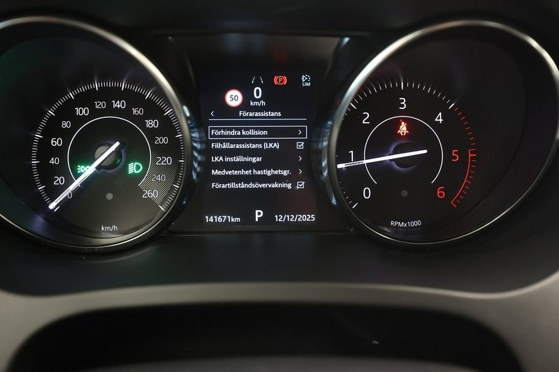 Jaguar E-Pace bild 22