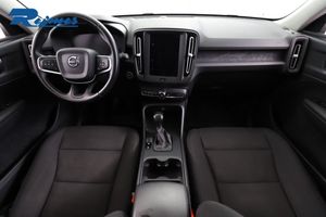 Volvo XC40 bild 2