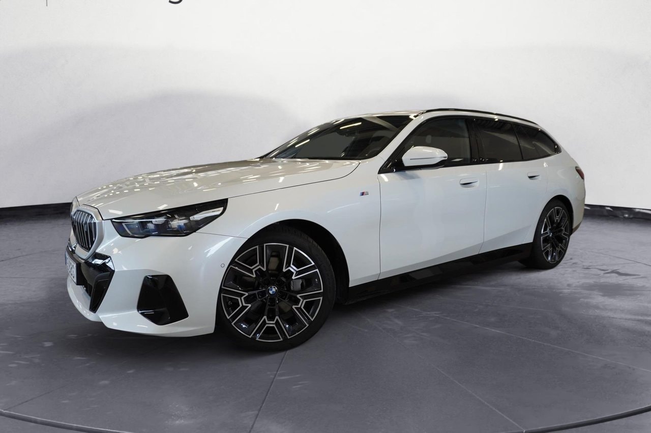 BMW i5