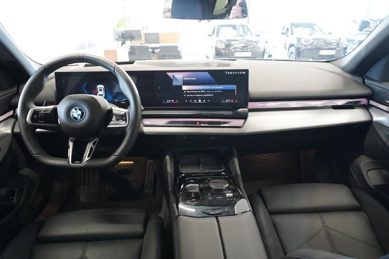 BMW i5 bild 10