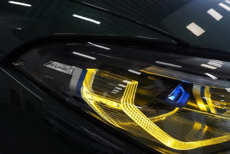 BMW M8 bild 6