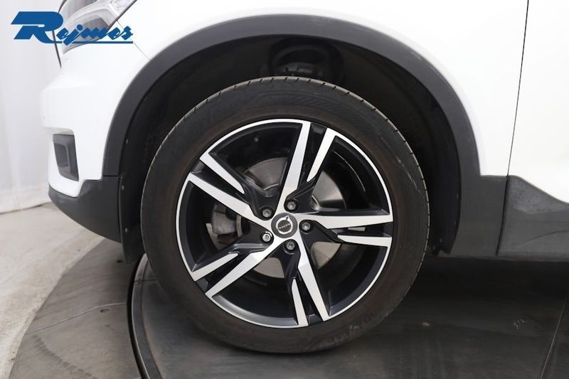 Volvo XC40 bild 8