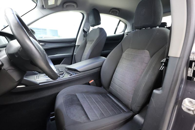Alfa Romeo Stelvio bild 13