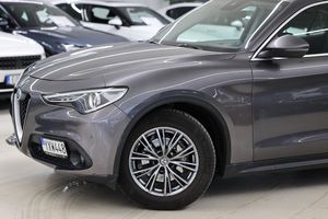 Alfa Romeo Stelvio bild 4