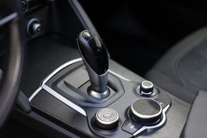 Alfa Romeo Stelvio bild 17