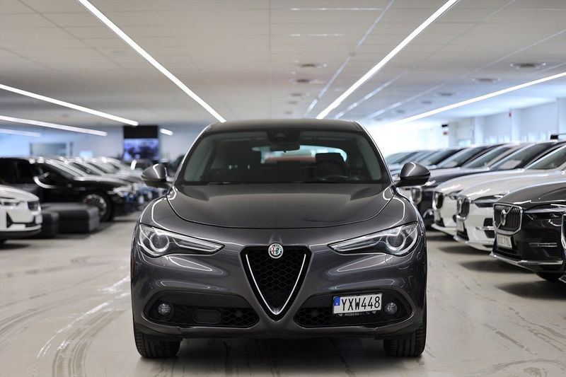 Alfa Romeo Stelvio bild 5