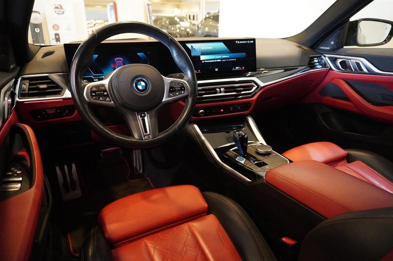 BMW i4 bild 12
