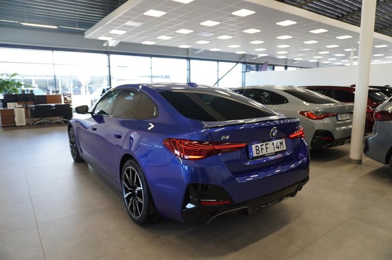 BMW i4 bild 9