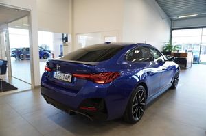 BMW i4 bild 10