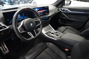BMW i4 bild 2
