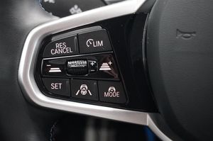 BMW i4 bild 11