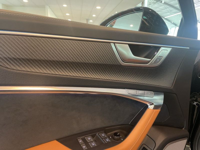 Audi RS6 bild 12