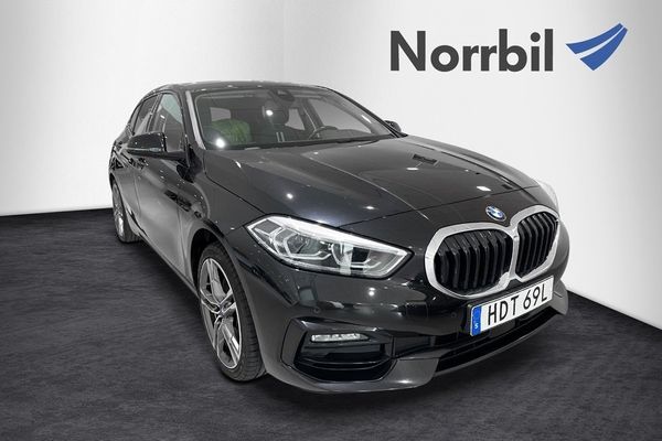 BMW 120 xDrive Sportline 190hk Navi Värmare - 2022