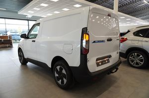 Ford Transit Courier bild 4