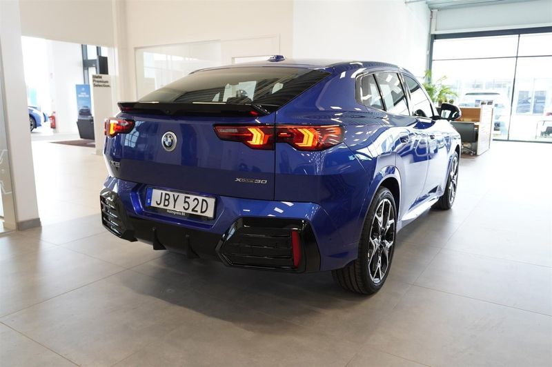BMW iX2 bild 6