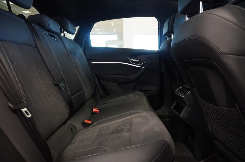 Audi Q8 e-tron bild 13