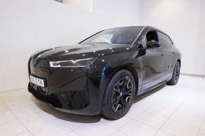 BMW iX bild 2