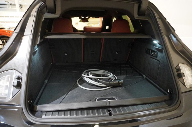 BMW iX bild 9