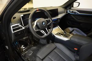 BMW i4 bild 2