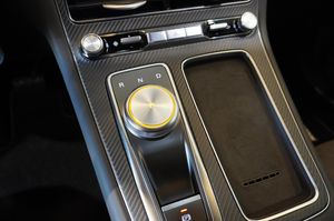 MG S6 EV bild 14