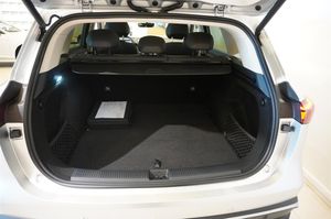 MG S6 EV bild 9