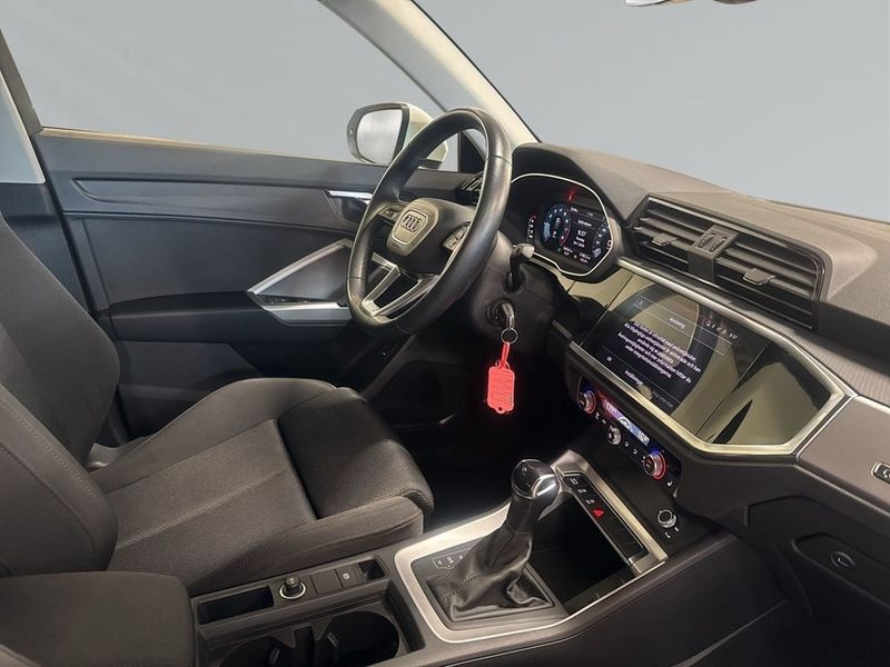 Audi Q3 bild 7