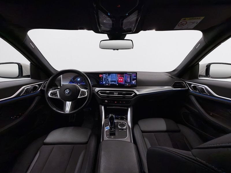 BMW i4 bild 13